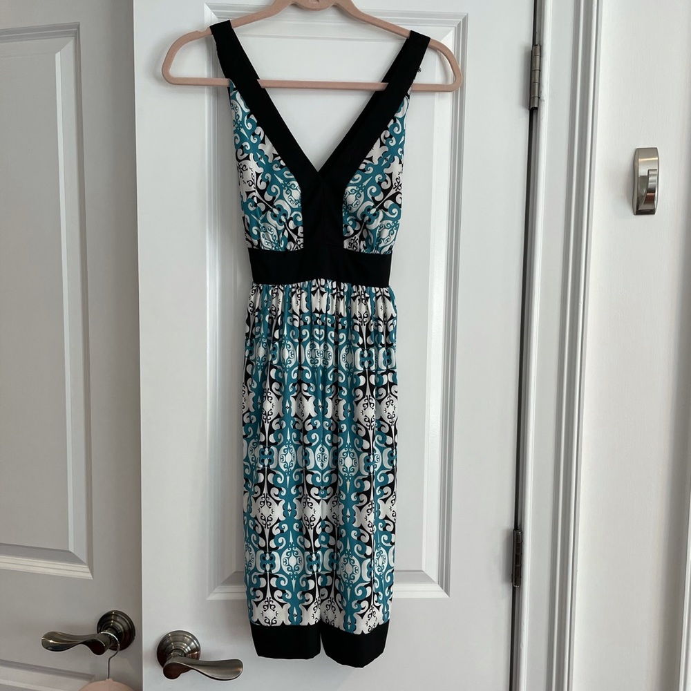 Just below the knee casual dress